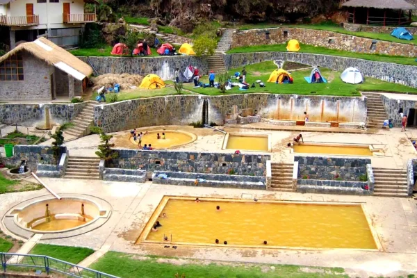 Lares Trek 4 Days: The Complete Guide for First-Timers
