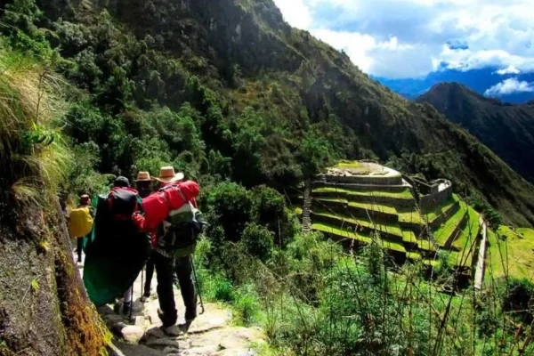 Inca Trail vs. Alternative Route to Machu Picchu