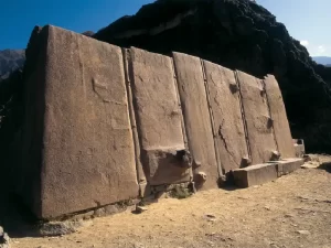 What Is the Best Way to Travel from Cusco to Ollantaytambo?