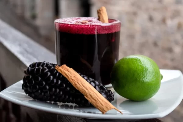 Guide complet des boissons péruviennes traditionnelles