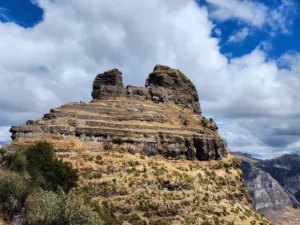 Waqrapukara: The fortress of horns that is redefining Andean tourism.